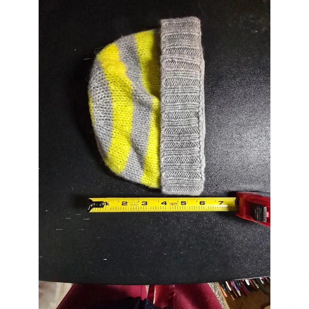 GAP Kids‎ Vintage Beanie Hat Gray Yellow Stripe Alpaca Acrylic One Size Unisex